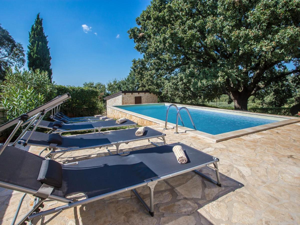Villa Hrast Bacva Visnjan Luaran gambar