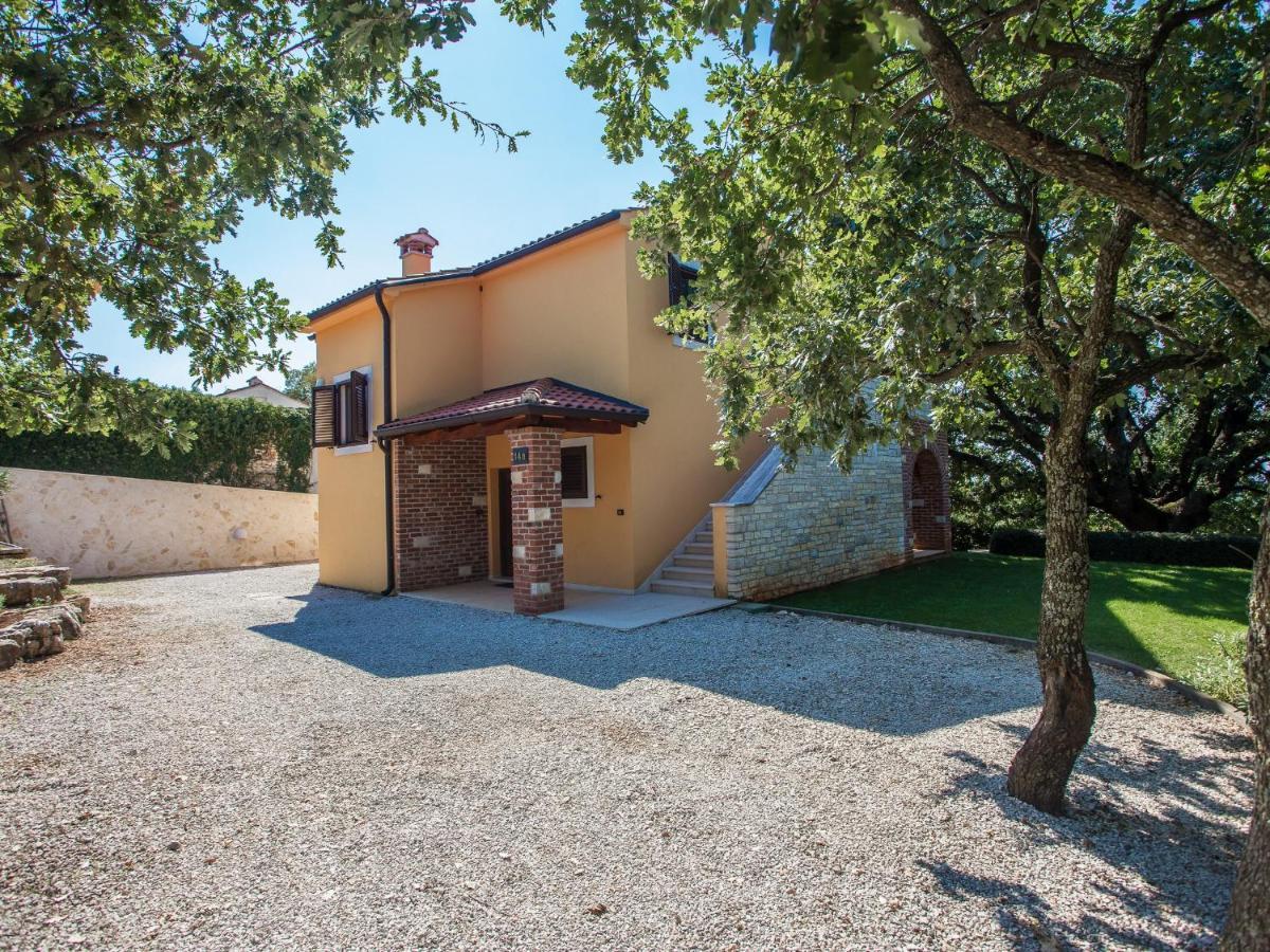 Villa Hrast Bacva Visnjan Luaran gambar