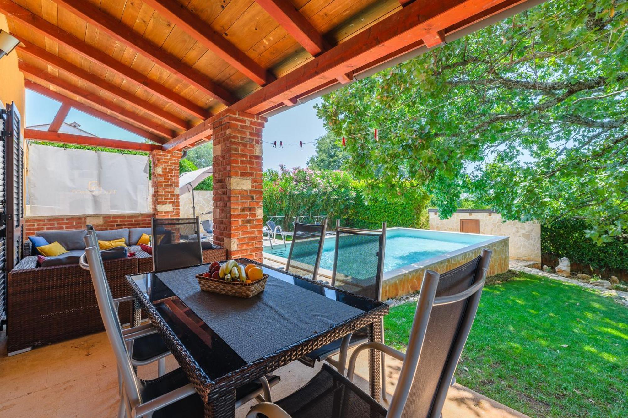 Villa Hrast Bacva Visnjan Luaran gambar