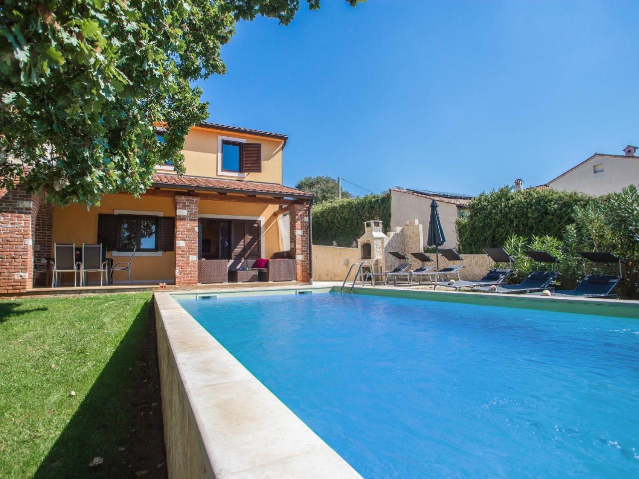 Villa Hrast Bacva Visnjan Luaran gambar