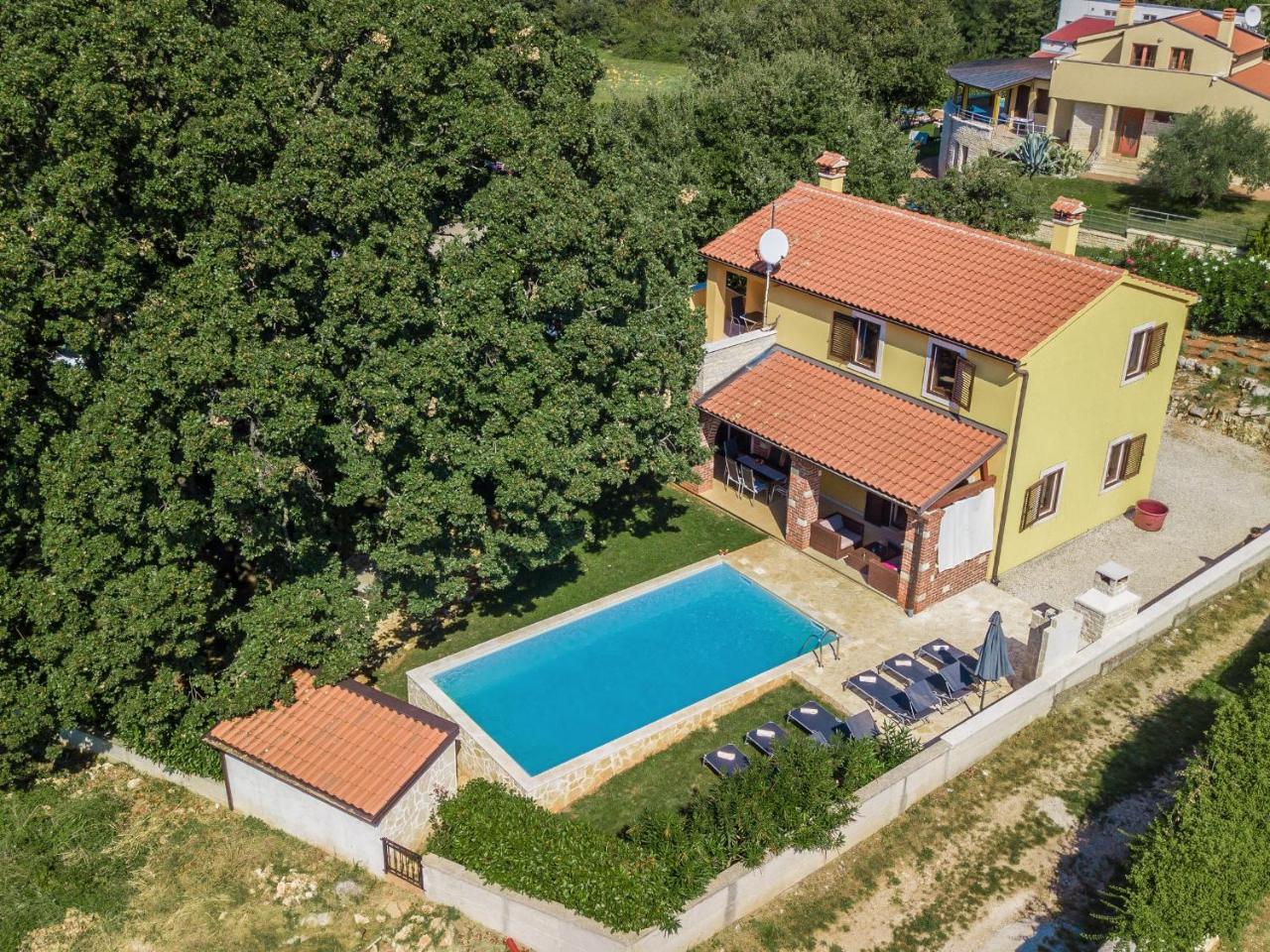 Villa Hrast Bacva Visnjan Luaran gambar