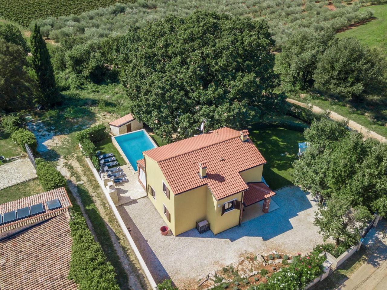 Villa Hrast Bacva Visnjan Luaran gambar